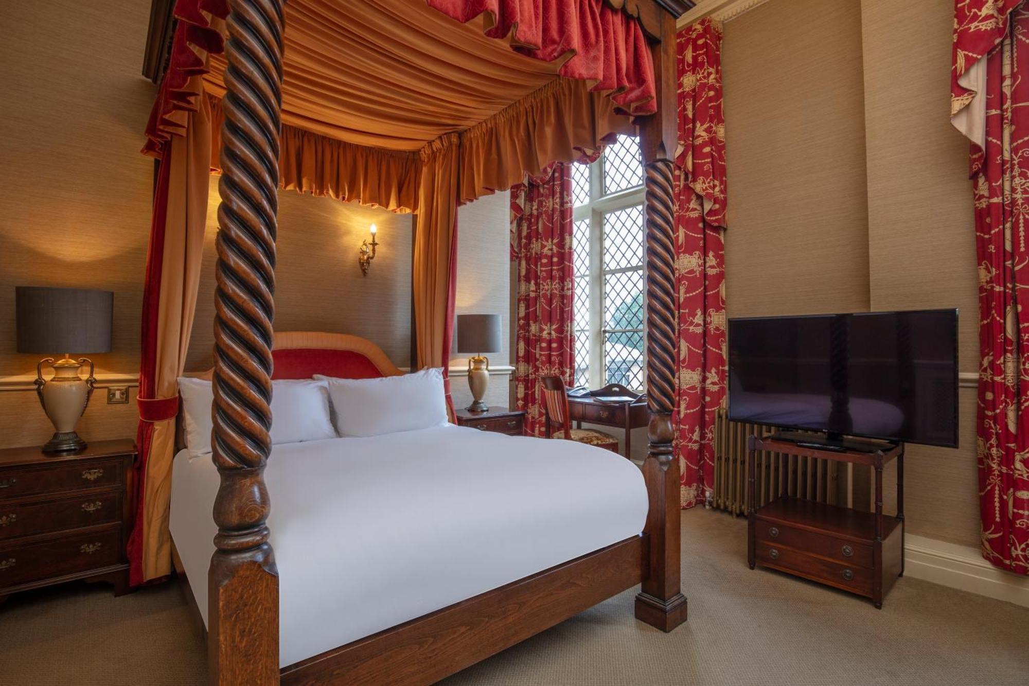 Crewe Hall Hotel & Spa - Cheshire מראה חיצוני תמונה