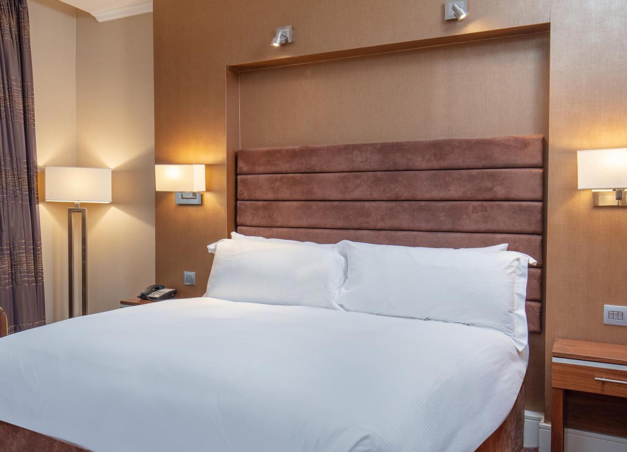 Crewe Hall Hotel & Spa - Cheshire חדר תמונה