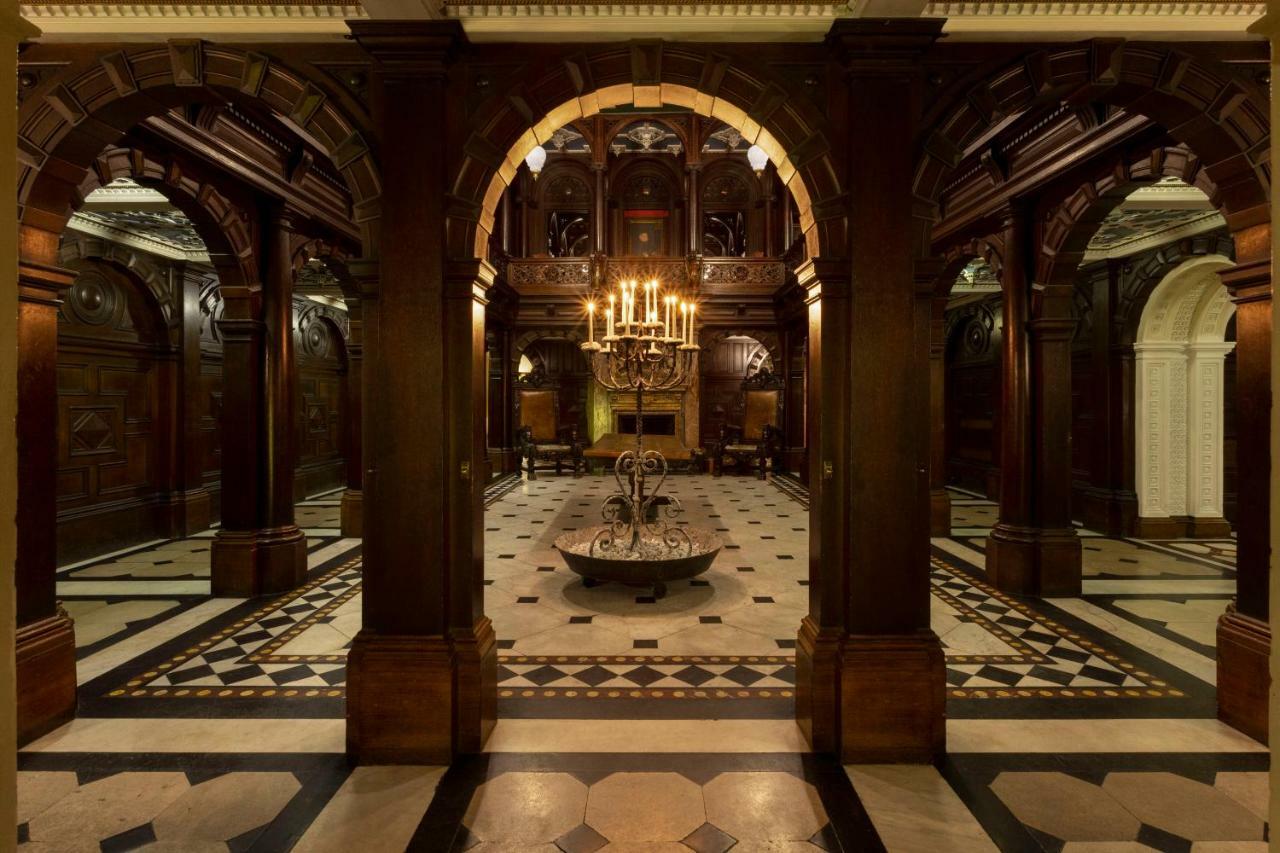 Crewe Hall Hotel & Spa - Cheshire מראה חיצוני תמונה